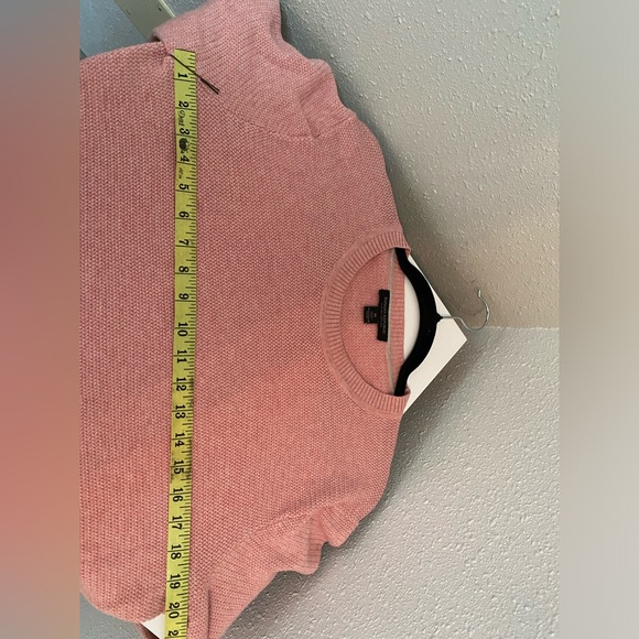Banana Republic %100 Supima Cotton Pink Boxy Sweater - Picture 5 of 6